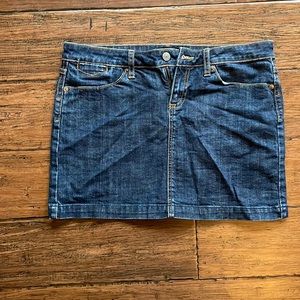 Banana Republic denim skirt 6P